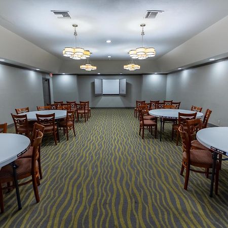 Red Roof Inn & Suites Irving - Dfw Airport South מראה חיצוני תמונה