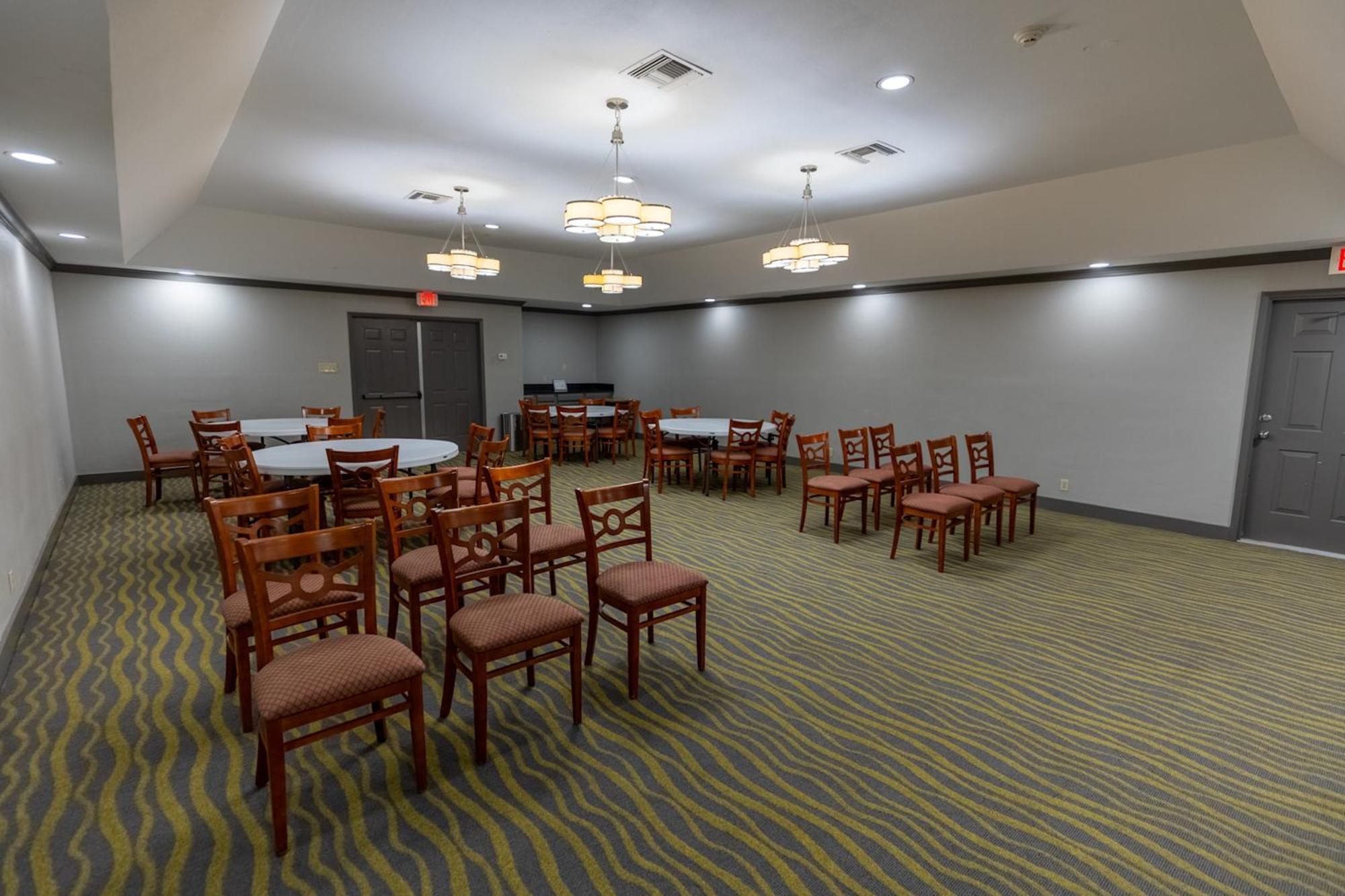 Red Roof Inn & Suites Irving - Dfw Airport South מראה חיצוני תמונה